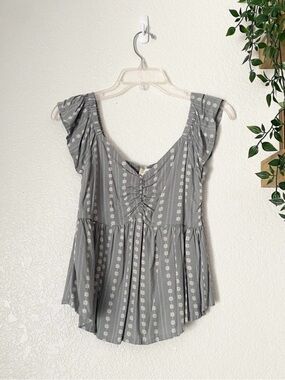 🦋 JAPNA Blue Gray Floral Top XS Crop Boho Casual Everyday Teacher Smocked Cute